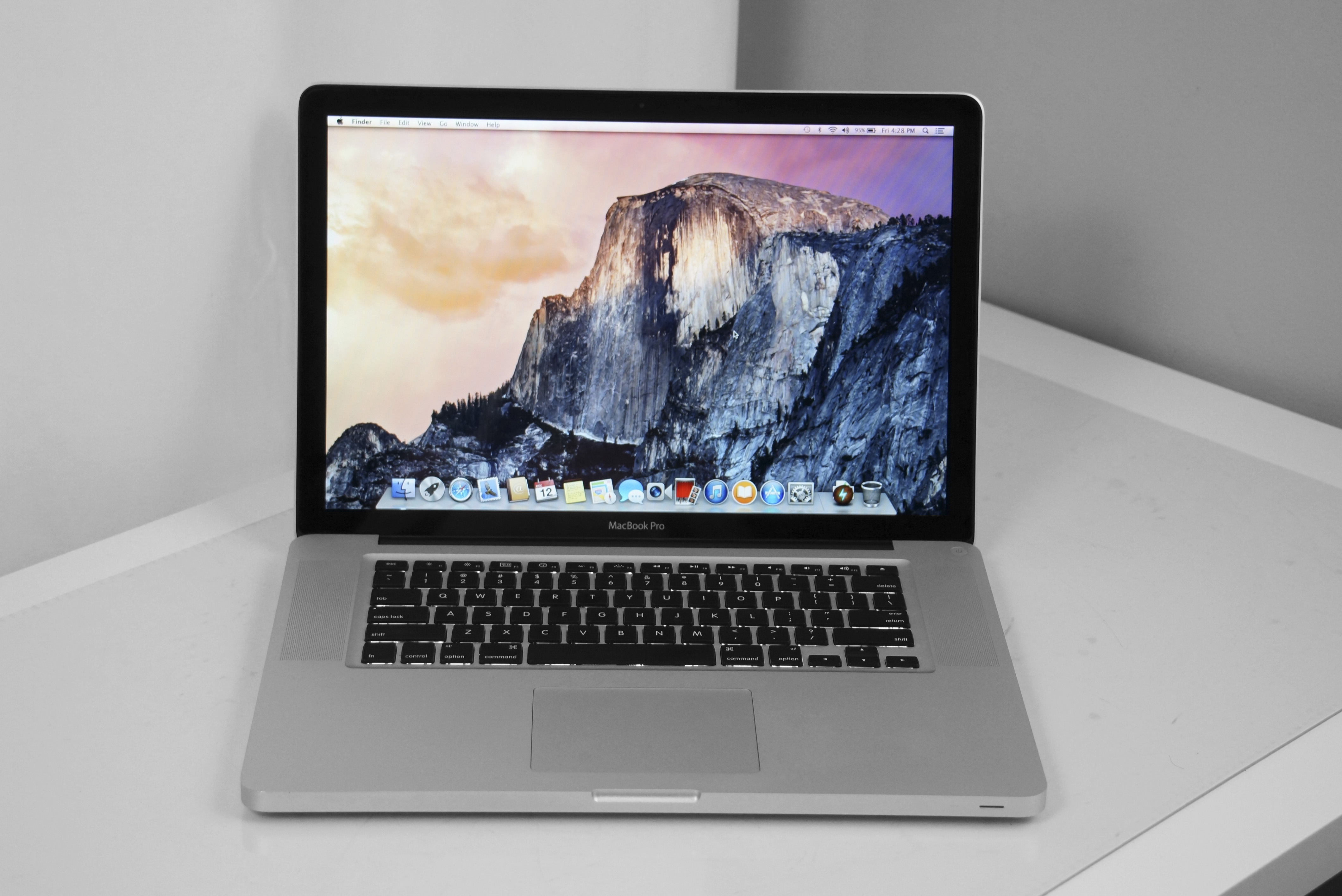 macbook-pro-15_-2009-glossy1