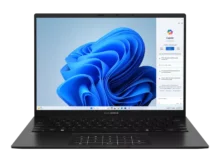 Front view of ASUS Zenbook 14 UM3406 in Jade Black with open display